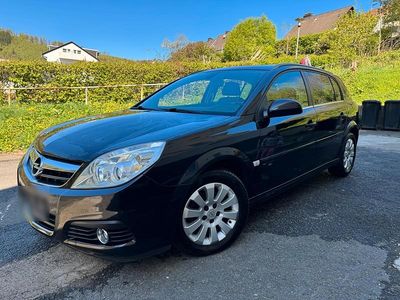 Usata Opel Signum 150 CV (110 kW) 2006 Utilitaria