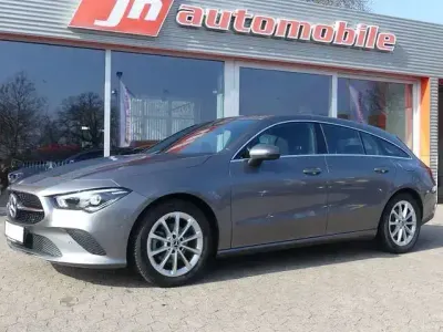 Gebraucht Mercedes CLA180 Shooting Brake 136 PS (100 kW) 2019 Grau Kombi