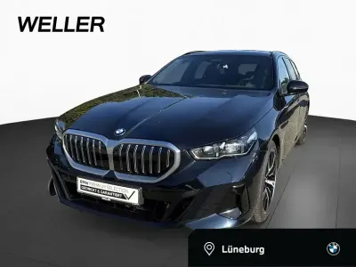 Gebraucht BMW 540 Performance 286 PS (210 kW) 2025 Schwarz Kombi