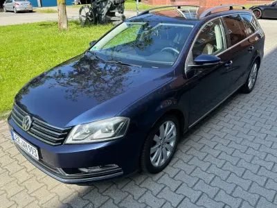 Gebraucht VW Passat Exclusive 170 PS (125 kW) 2012 Blau Kombi