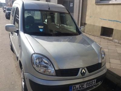Gebraucht Renault Kangoo 75 PS (55 kW) 2006 Silber Van / Kleinbus