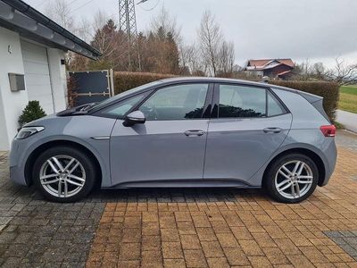 Usata VW ID.3 Pure 110 kW (150 CV) 2021 Grigio Utilitaria