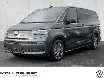 Neu VW Multivan Goal 150 PS (110 kW) 2025 Grau Van / Kleinbus