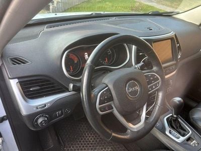 Second-hand Jeep Cherokee 200 CP (147 kW) 2018 Alb SUV