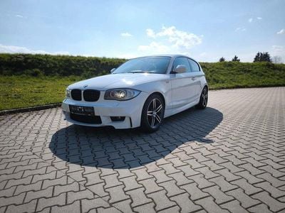 Gebraucht BMW 120 M Sport 177 PS (130 kW) 2010 Weiß Kleinwagen