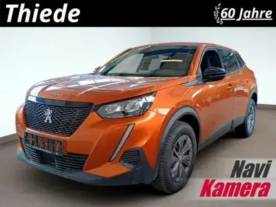 Gebraucht Peugeot 2008 Active 131 PS (96 kW) 2023 Fusion orange metallic SUV