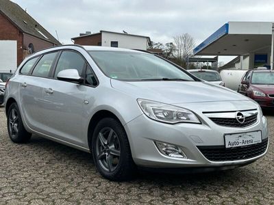 gebraucht Opel Astra 1.7 CDTI Edition /TEMPOMAT/AHK/SHZ/PDC/