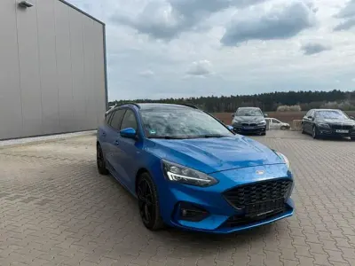 Usata Ford Focus ST-Line 150 CV (110 kW) 2019 Blu Berlina
