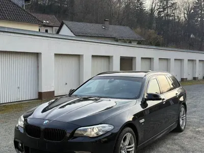Gebraucht BMW 530 M Sport 258 PS (189 kW) 2013 Schwarz Kombi