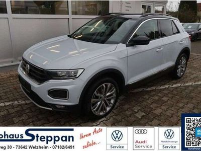 gebraucht VW T-Roc 1,5 TSI IQ.DRIVE +Navi + ACC + RFK + APP