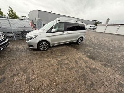Mercedes V250