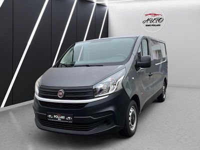 Grau Gebraucht 2017 Fiat Talento Business Van / Kleinbus | 8.490 €