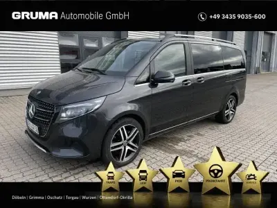 Gebraucht Mercedes V300 Avantgarde 237 PS (174 kW) 2025 Graphitgrau Van / Kleinbus