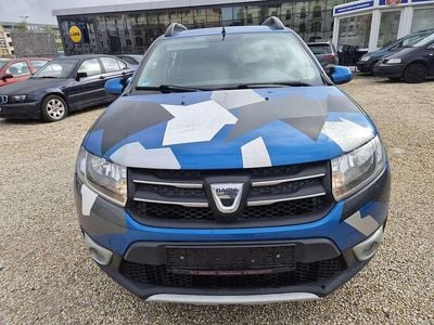 Second-hand Dacia Sandero Prestige 90 CP (66 kW) 2015 Albastru Hatchback