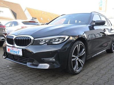 Schwarz Gebraucht 2020 BMW 320 Sport Line Kombi | 22.900 € (Teuer)