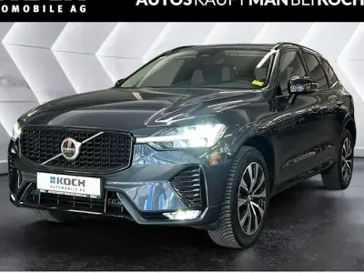 Second-hand Volvo XC60 Plus 197 CP (144 kW) 2023 Albastru SUV