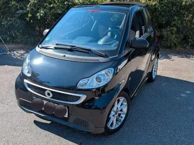 Gebraucht Smart ForTwo Cabrio Passion 84 PS (61 kW) 2015 Schwarz Cabrio