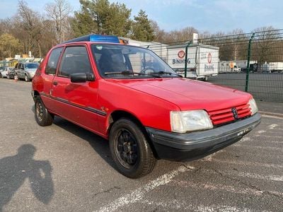 Gebraucht Peugeot 205 60 PS (44 kW) 1992 Rot Kleinwagen