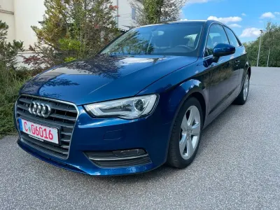 Gebraucht Audi A3 Ambition 150 PS (110 kW) 2014 Blau Limousine