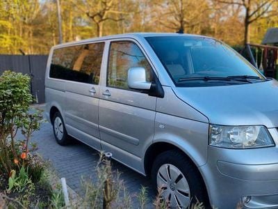 Gebraucht VW T5 131 PS (96 kW) 2005 Silber Van