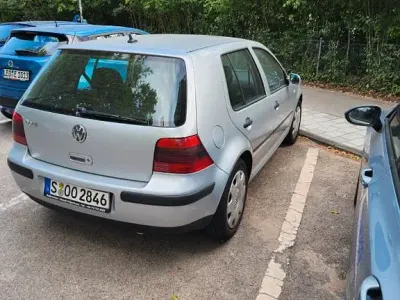 Gebraucht VW Golf IV Trendline 75 PS (55 kW) 2000 Silber Limousine