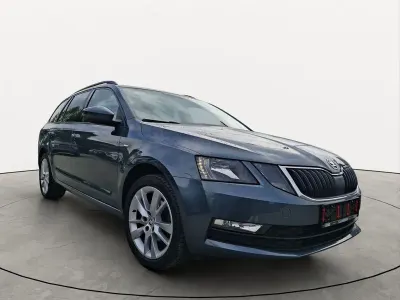 Używany Skoda Octavia Clever 150 KM (110 kW) 2018 Szary Kombi