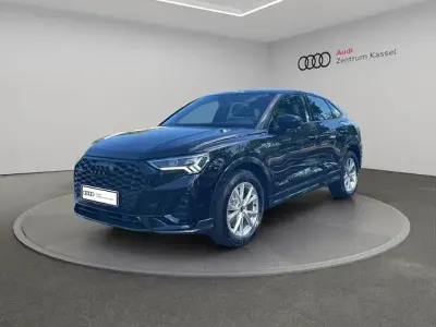 Gebraucht Audi Q3 Sportback S-Line 200 PS (147 kW) 2023 Mythosschwarz metallic SUV
