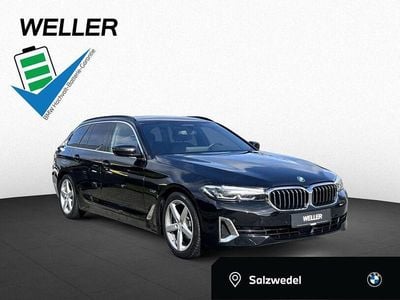 Gebraucht BMW 530e Luxury Line 184 PS (135 kW) 2022 Bmw 530e touring aut. luxury l (schwarz) Kombi