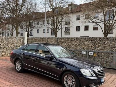 Usata Mercedes E350 292 CV (214 kW) 2010 Blu Berlina