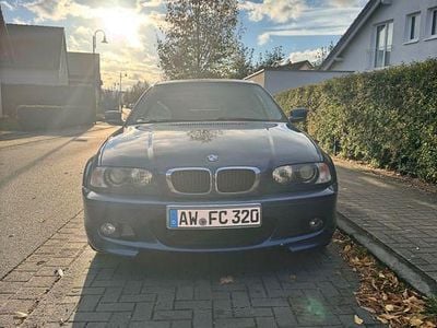Blau Gebraucht 2001 BMW 320 Performance Coupé | 8.500 € (Teuer)