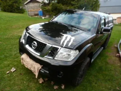 Usata Nissan Navara 190 CV (139 kW) 2012 Nero Pick-up