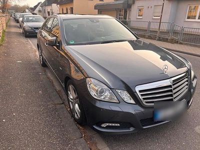 Gebraucht Mercedes E350 292 PS (214 kW) 2009 Grau Limousine