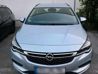 Gebraucht Opel Astra 105 PS (77 kW) 2016 Silber Kombi