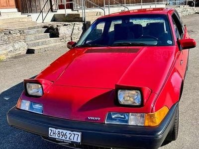 Gebraucht Volvo 480 95 PS (69 kW) 1989 Rot Coupé