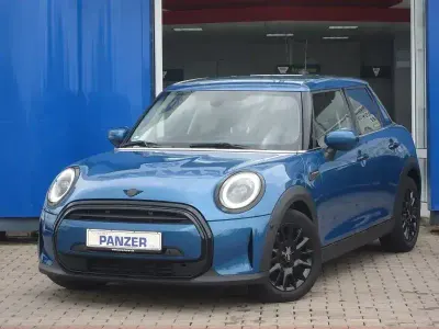 Usata Mini ONE Classic 177 CV (130 kW) 2021 Blu Utilitaria