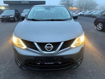 Gebraucht Nissan Qashqai N-Connecta 110 PS (80 kW) 2016 Grau SUV