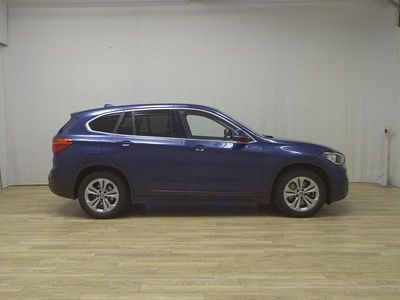 Phytobicblau metallic Gebraucht 2021 BMW X1 Advantage SUV | 16.980 € (Guter Preis)