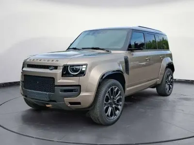 Neu Land Rover Defender 636 PS (467 kW) 2026 Braun SUV