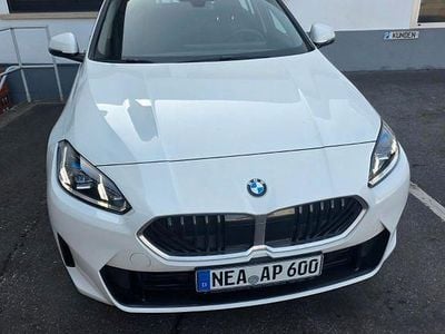 Gebraucht BMW 120 170 PS (125 kW) 2024 Weiß Kleinwagen