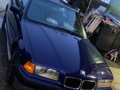Gebraucht BMW 316 106 PS (77 kW) 1994 Blau Coupé
