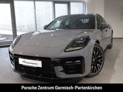 Porsche Panamera 4