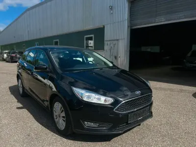 Gebraucht Ford Focus Business Edition 120 PS (88 kW) 2018 Schwarz Limousine