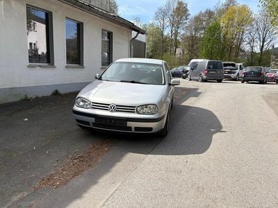 Gebraucht VW Golf IV 75 PS (55 kW) 2000 Kleinwagen