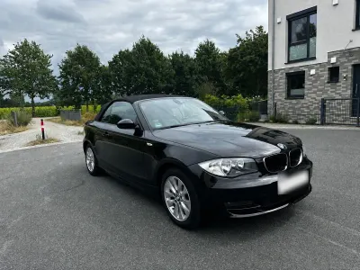 Gebraucht BMW 118 Cabriolet Advantage 143 PS (105 kW) 2009 Schwarz Cabrio