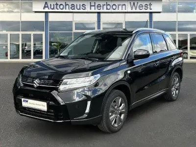 Używany Suzuki Vitara GL 109 KM (80 kW) 2025 Czarny SUV