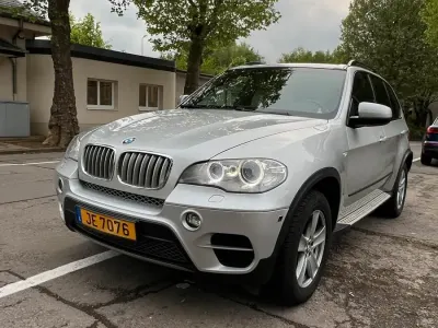 Używany BMW X5 Shadowline 306 KM (225 kW) 2013 Szary SUV
