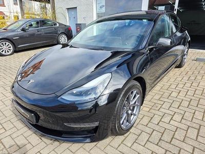 Gebraucht Tesla Model 3 Standard Range Plus 366 kW (498 PS) 2020 Weiß Limousine