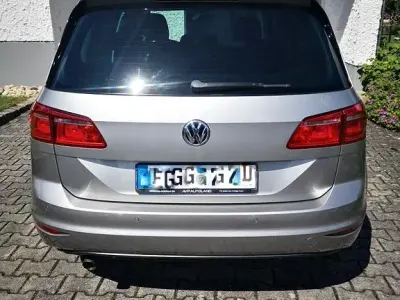 Gebraucht VW Golf Sportsvan Sound 116 PS (85 kW) 2017 Silber Van / Kleinbus