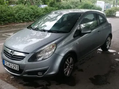 Używany Opel Corsa Edition 95 KM (69 kW) 2011 Szary Hatchback