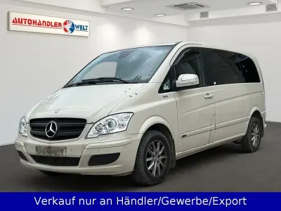 Używany Mercedes Viano 136 KM (100 kW) 2011 Szary Minivan